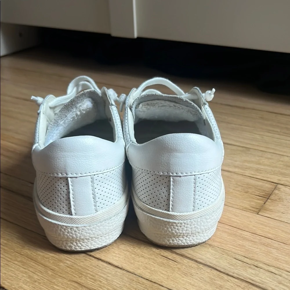 Dolce Vita White Sneakers Low-Top - Picture 3 of 5
